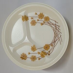 Lot of (26) Vintage Styrofoam Plates, Amoco Foam Company